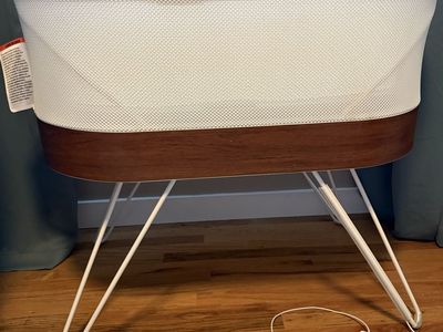 SNOO Smart Sleeper Baby Bassinet by Happiest Baby - White Mesh & Wood Grains