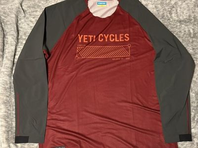 New Men's Yeti Renegade Ride L/S Biking Jersey
