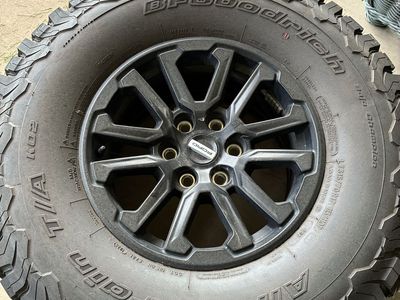 OEM Ford F-150 Raptor 17" Wheels & BFGoodrich KO2 35 Tires - Complete Set of 4