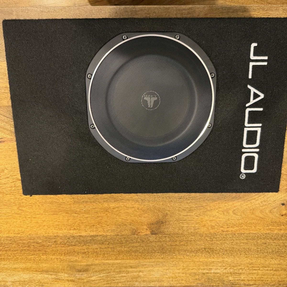 JL Audio CP110LG-TW1-2 MicroSub 10” Loaded Enclosure – Excellent Condition
