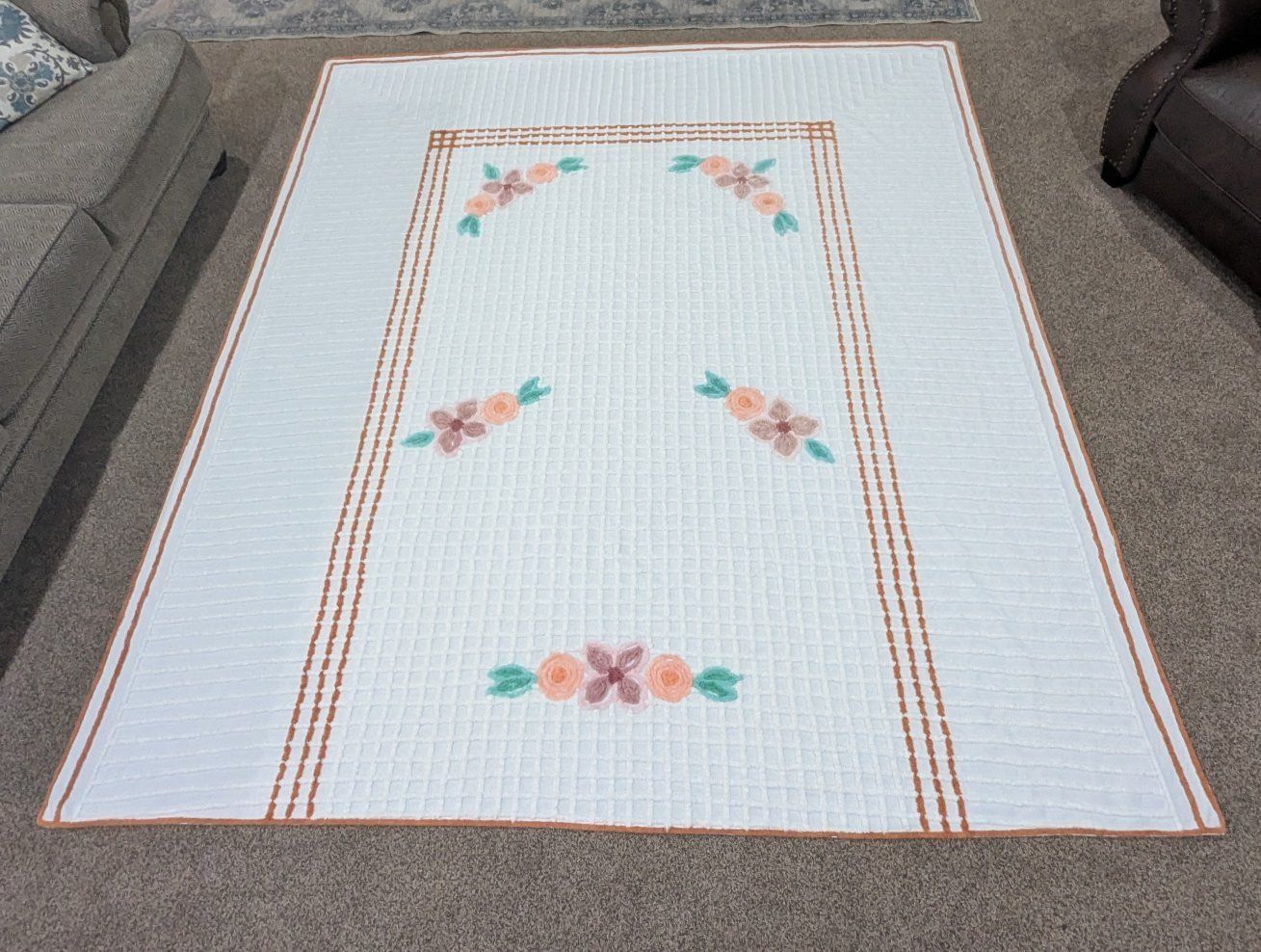 Vintage 1950's White Twin Chenille Bedspread 88x100