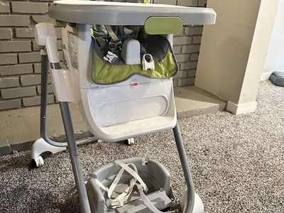 Fisher Price 4 in 1 High Chair