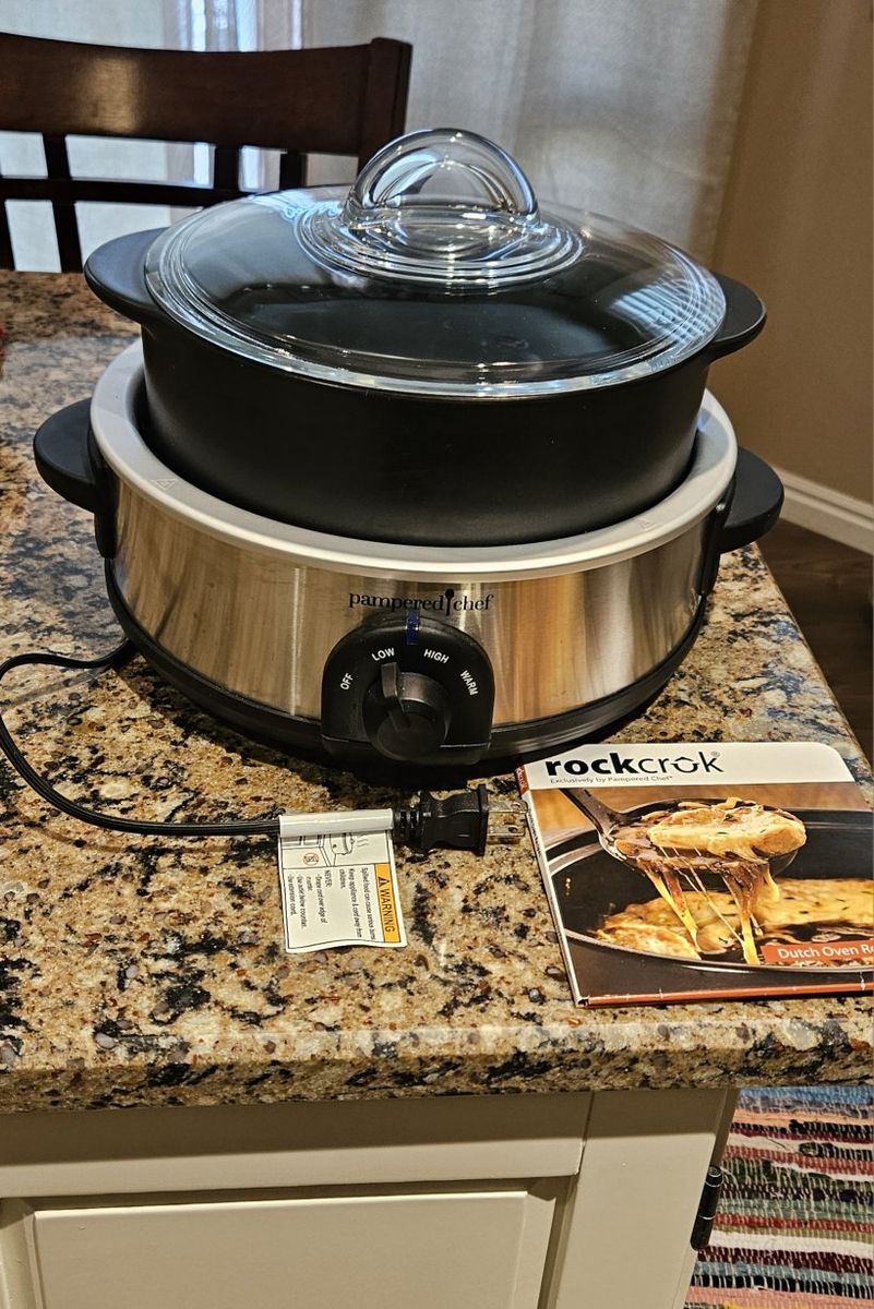 Pampered Chef Rockcrok Slow Cooker Base and Dutch Oven Set with Glass Lid. Retired.