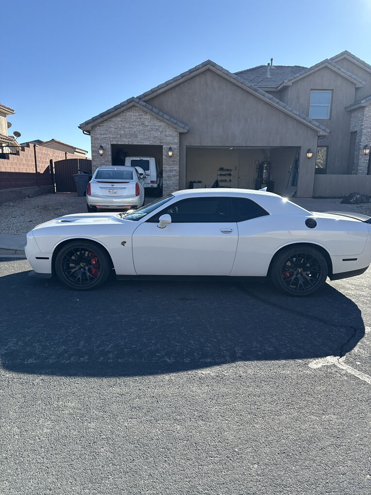 2015 Dodge Challenger SRT Hellcat