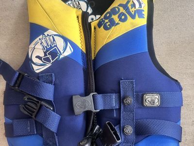 Body Glove US Coast Guard Approved Child Life Jacket (30-50 lbs) Yellow/Blue