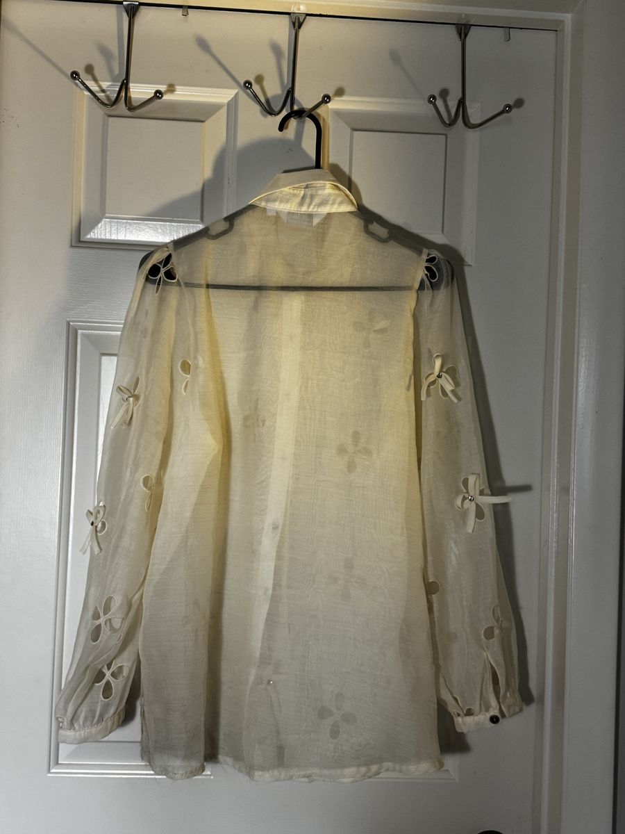 Main image 2