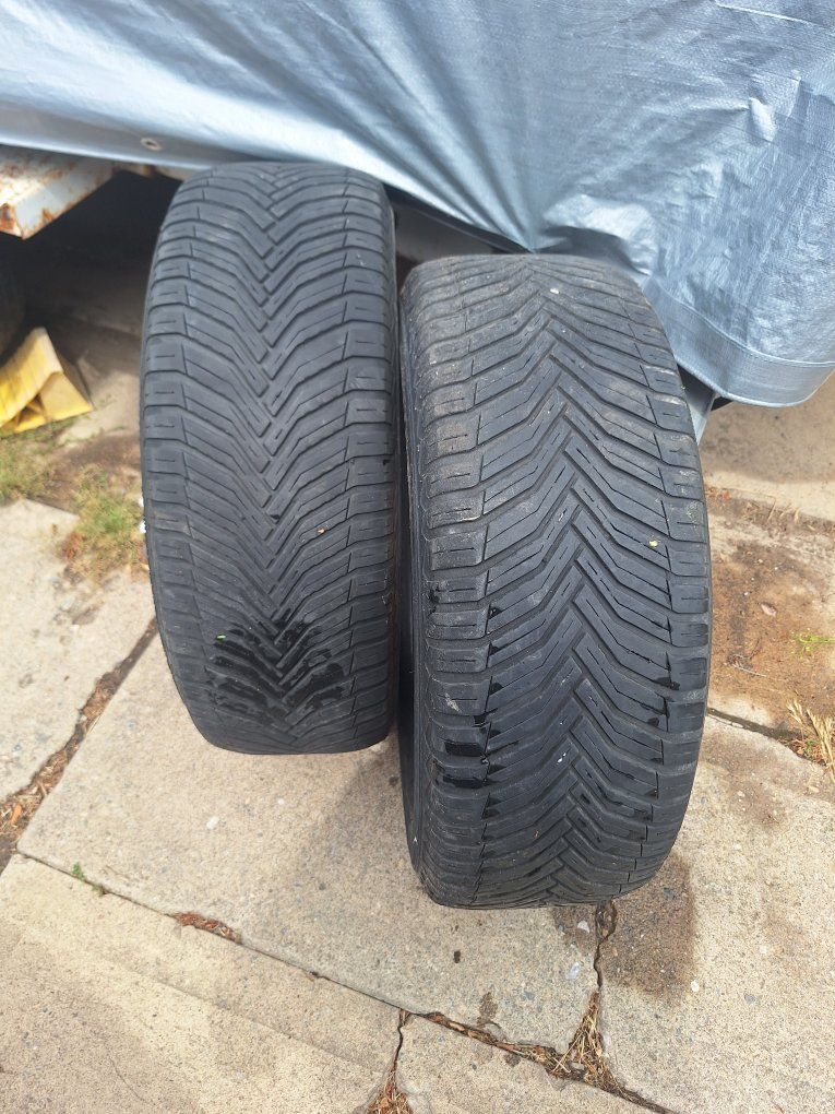 Michelin 215/60R16