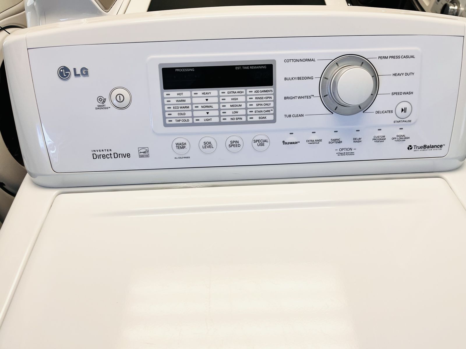 Main image 3