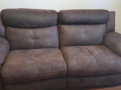 Extra Large Reclining Loveseat – Brushed Leather