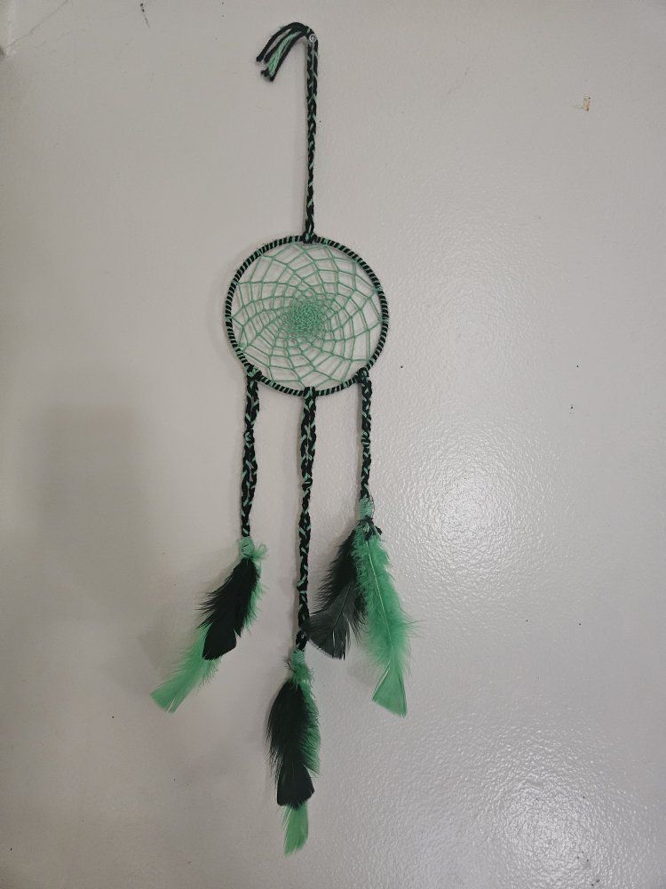 Handmade Green Feather Dream Catcher - Wall Hanging Decor