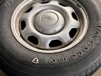 Set of 4 17 ford wheel and tires