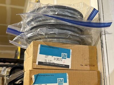 NOS GM Rally Wheel CenTer Caps