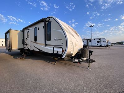 Used 2017 Coachmen RV Freedom Express Liberty Edition 293RLDSLE
