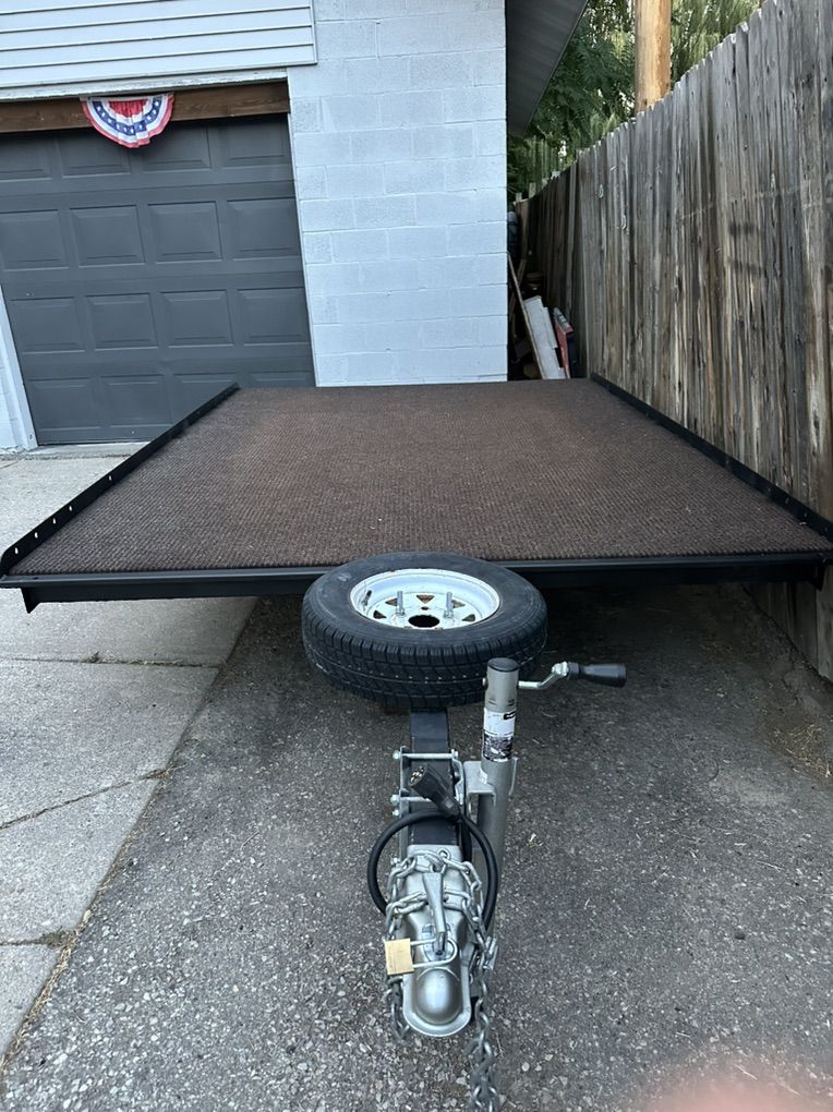 7x10ft Tilt Deck Trailer