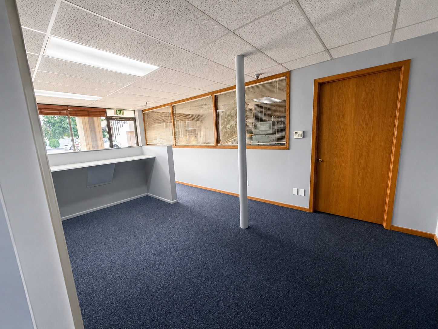 Affordable Small Office Space – High Visibility on 2100 South | 667 SF