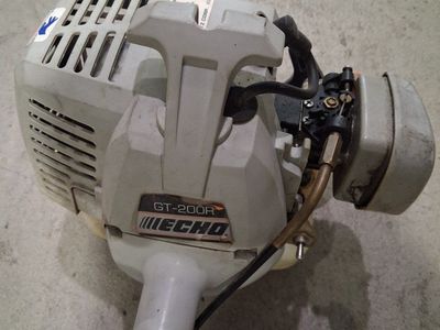 Echo GT-200R Gas Powered String Trimmer Engine Housing Used