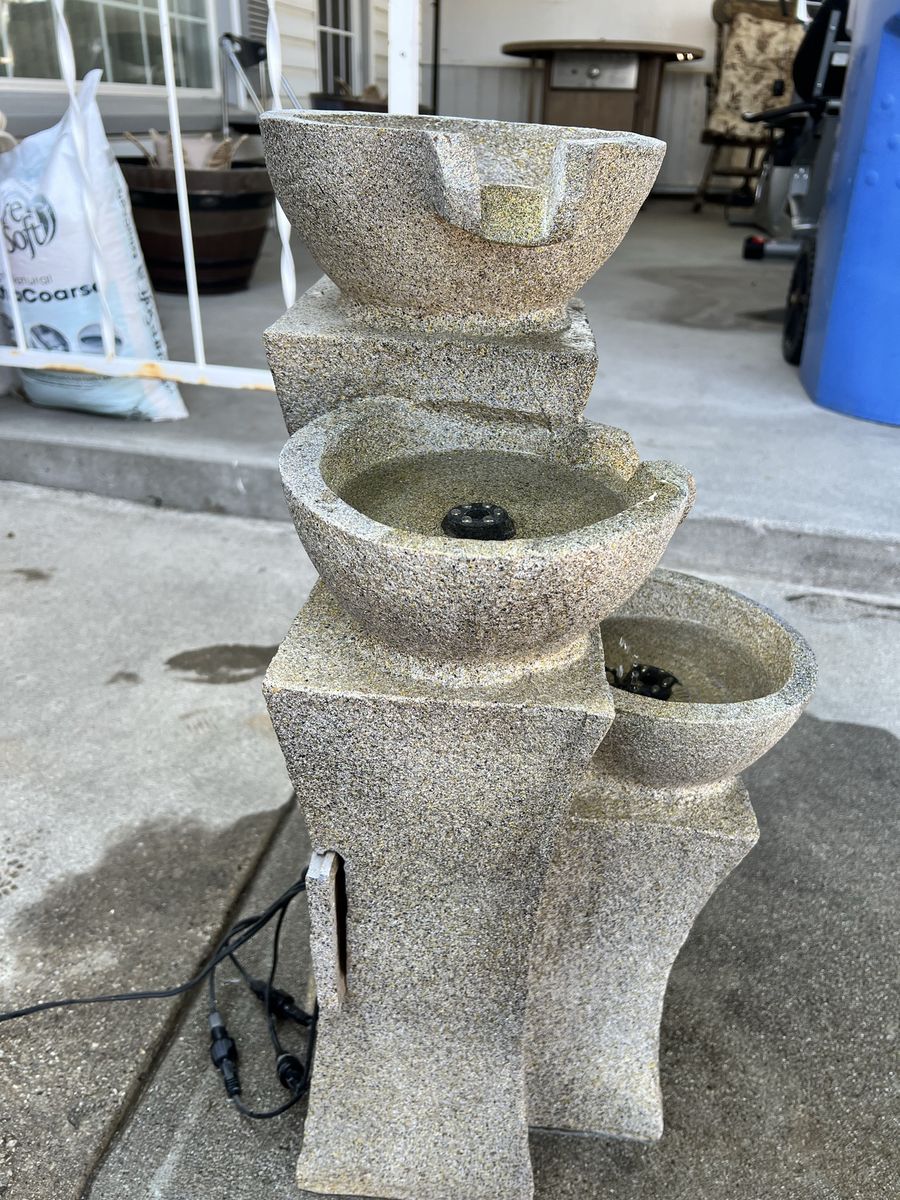 Main image 2