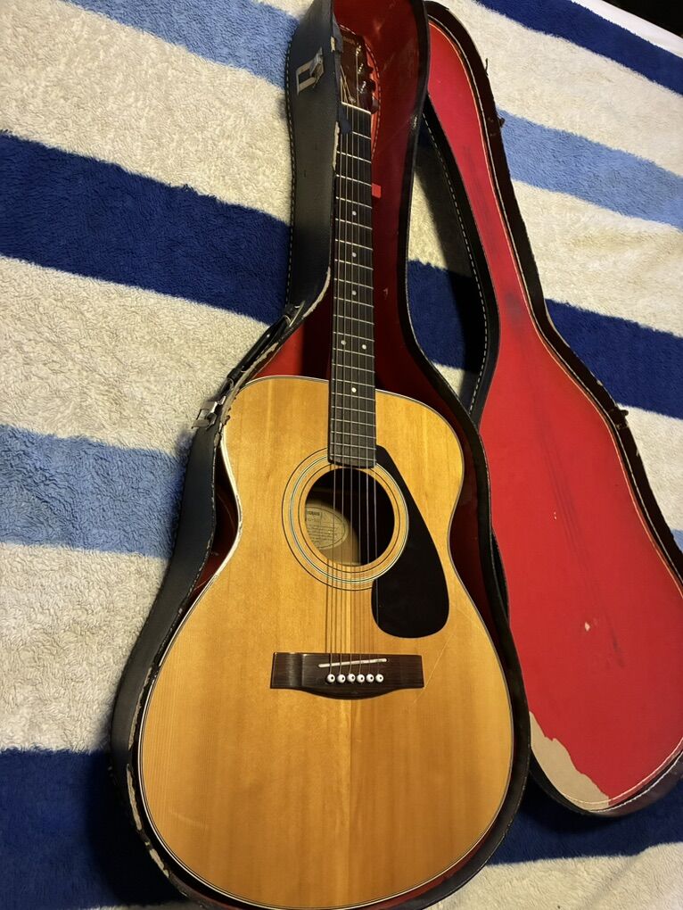 1978-1981 Yamaha FG-331