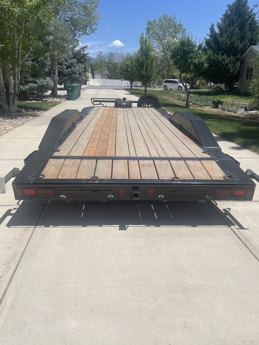 Main image 7