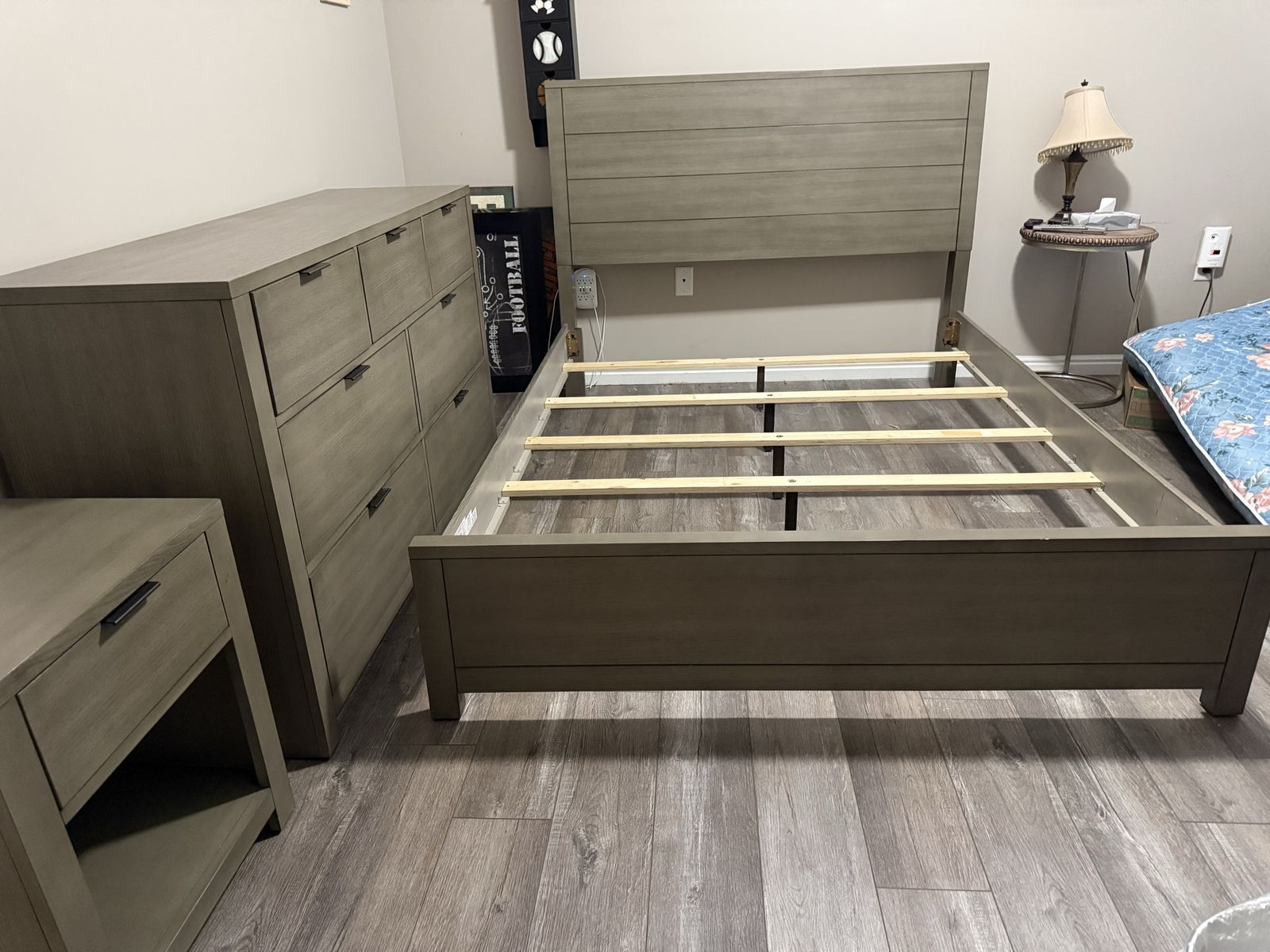 Bedroom Set, Queen bed frame, headboard, 7 drawer dresser, night stand