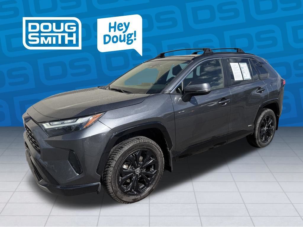 2022 Toyota RAV4 SE