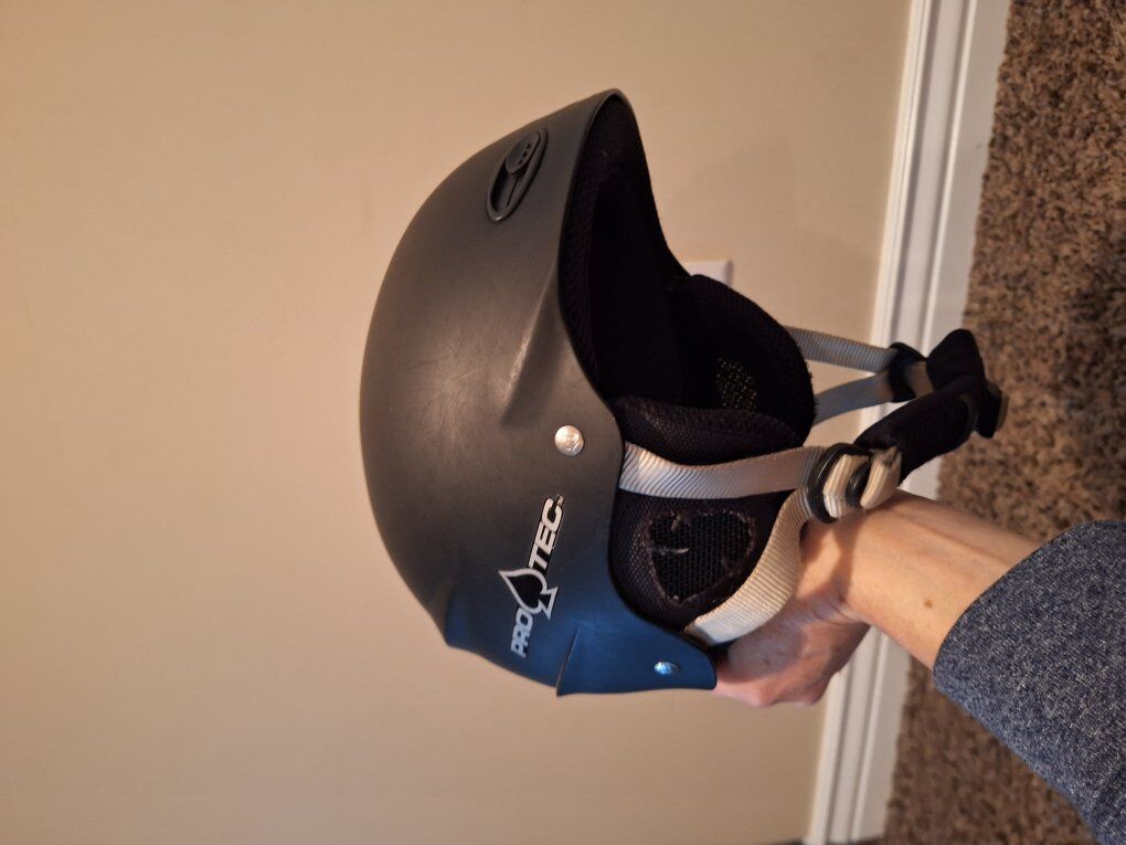 Kids 52-54cm Pro-Tec Ski Helmet