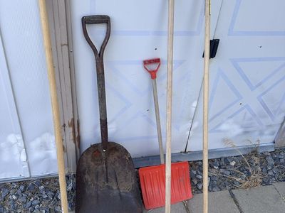 Used Gardening Tool Lot: Hoe, Shovel, Cultivator, Small Shovel