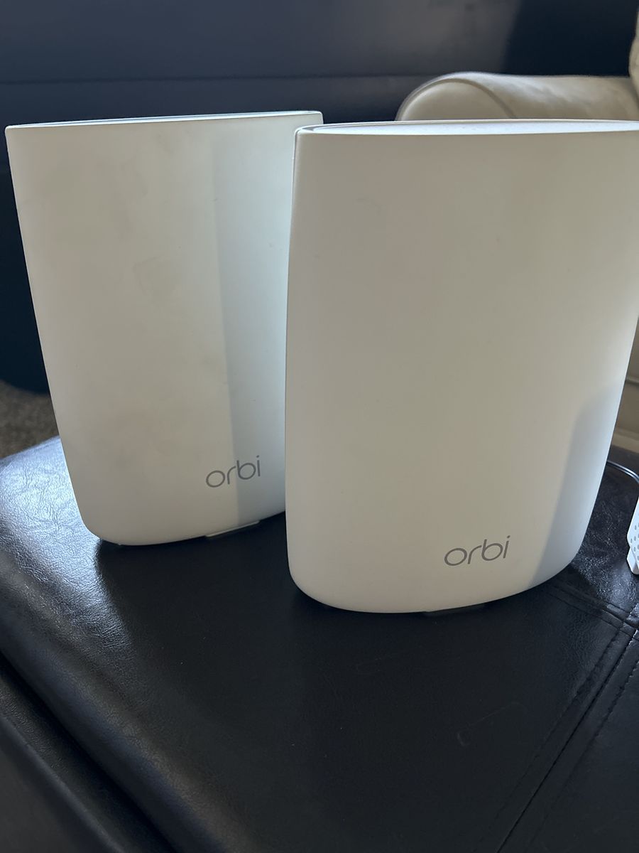 Orbi WiFi router WiFi 6 with one satellite