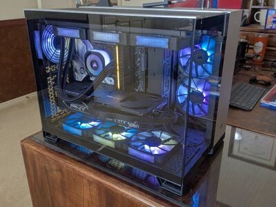 Corsair Vengeance RTX 5080 - 64gb RAM - 2TB Gaming PC