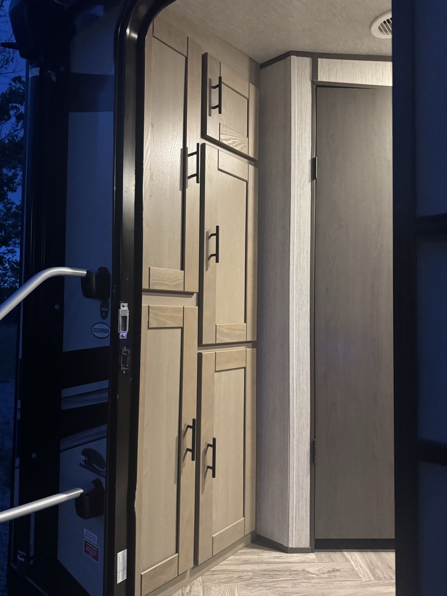 Main image 15