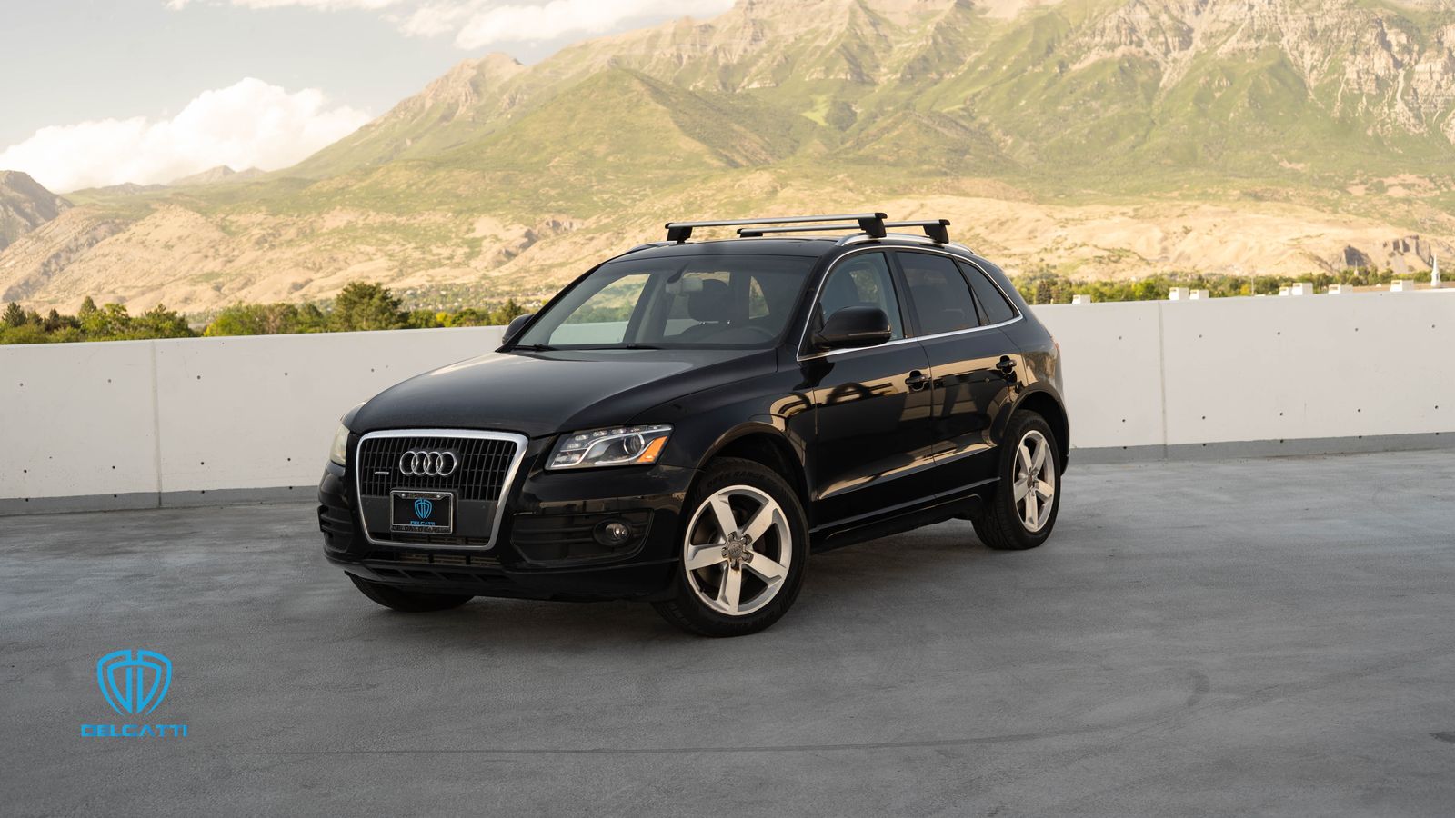 2011 Audi Q5 2.0T quattro Premium Plus