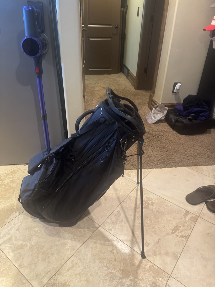 Taylormade flex tech bag 