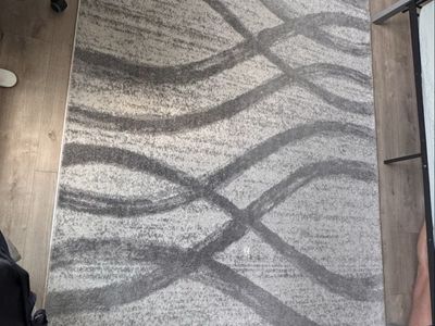 Area rug 6ft x 9ft