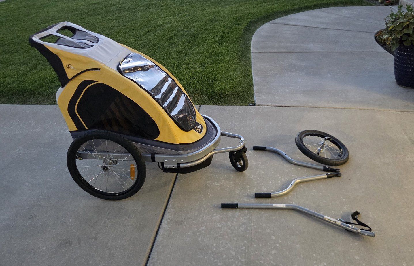 Bike and Jogging Trailer