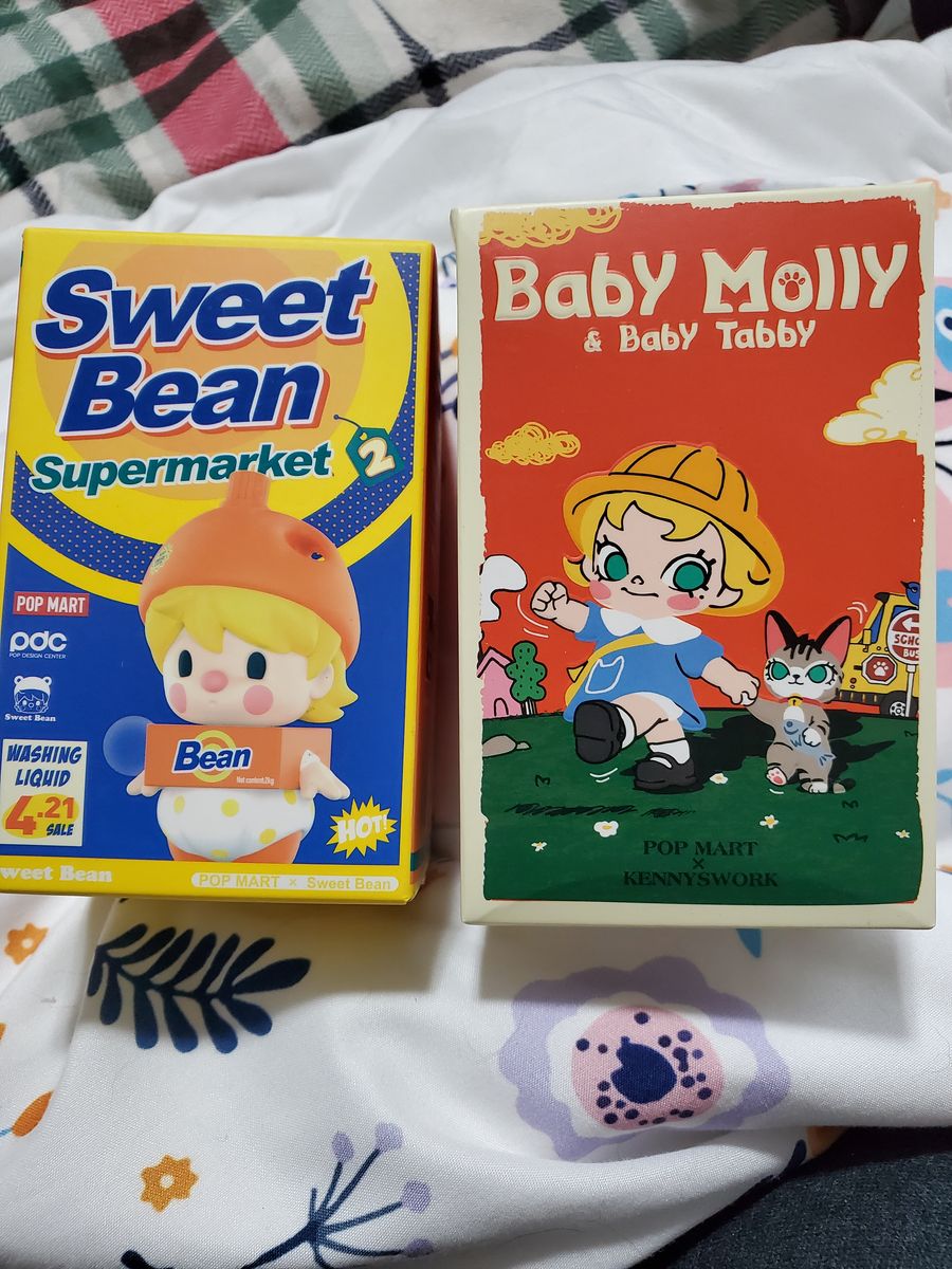 Popmart Molly or Sweet Bean New/Confirmed