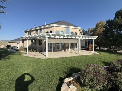 Premium Used Aluminum Pergola Built to Last | FREE Delivery + 50% OFF Installation