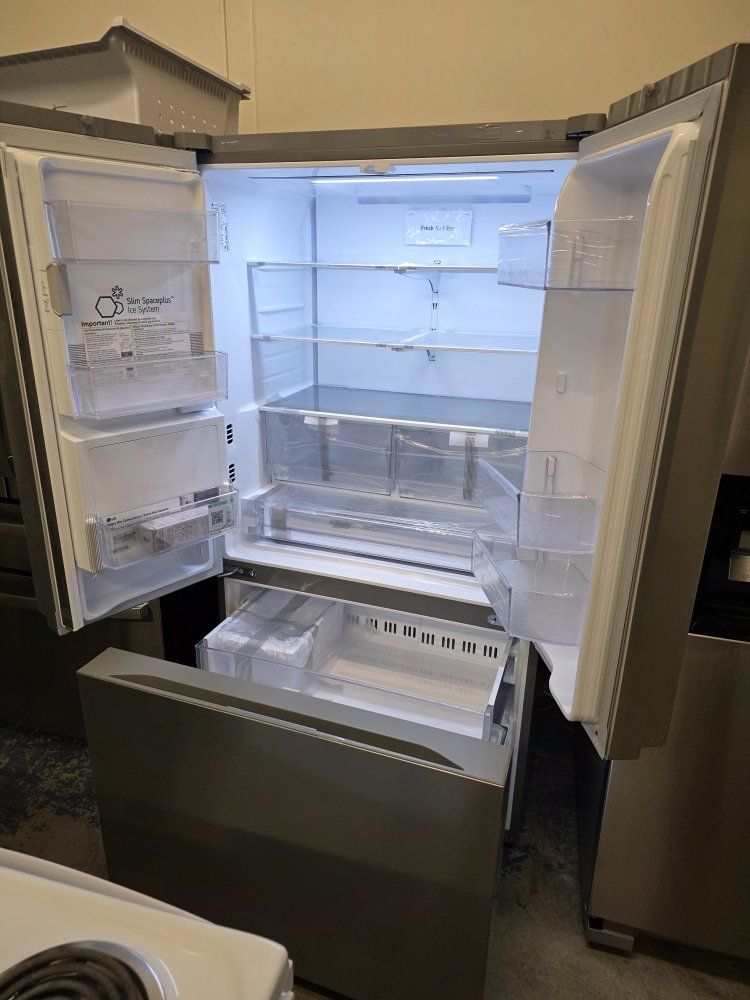 COUNTER-DEPTH MAX™ FRENCH DOOR REFRIGERATOR 
ONLY $1,400