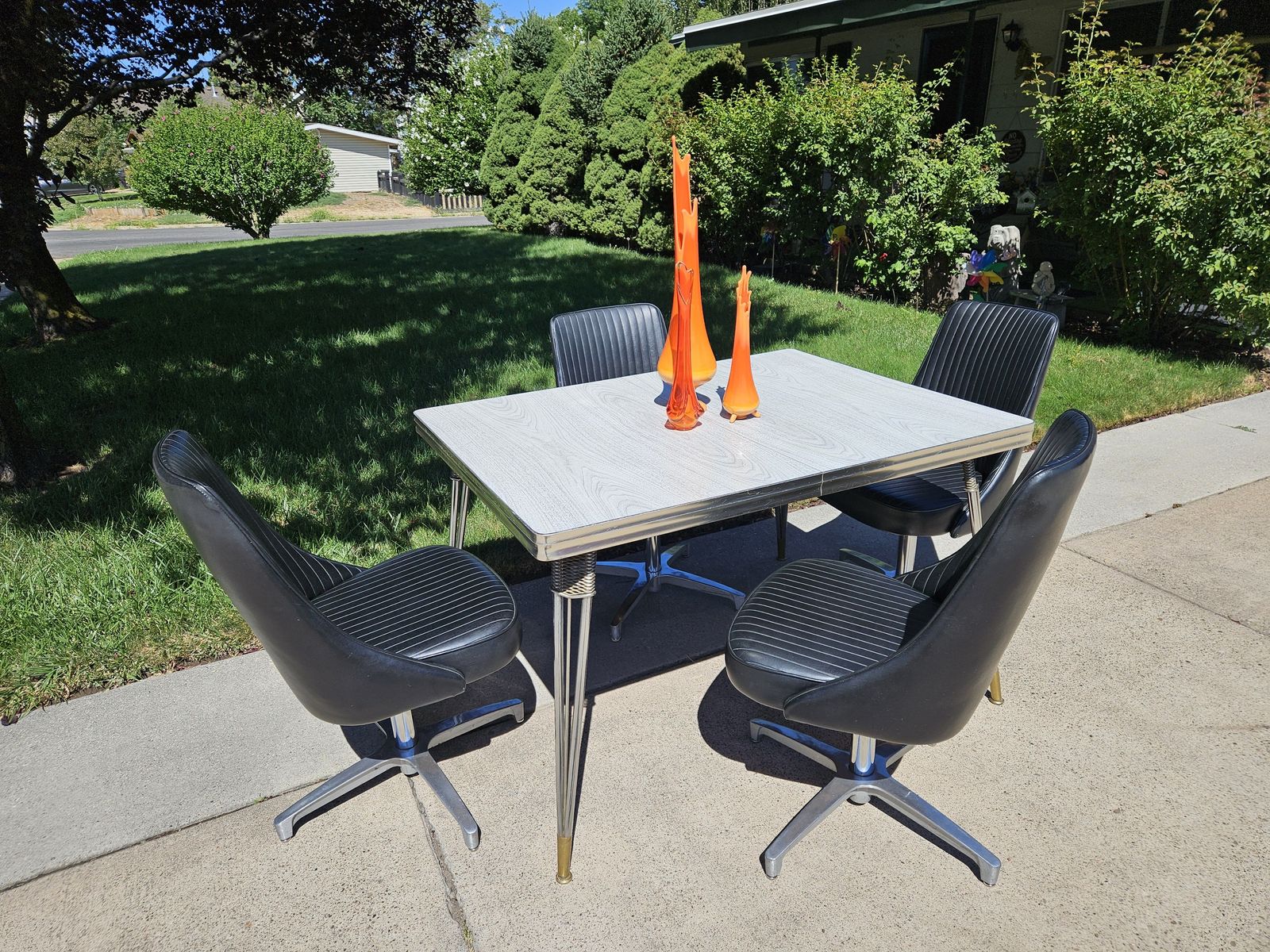  STUNNING 1960's Chromcraft Dining Chairs and 1950's Table Vintage MCM
