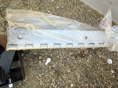 New 8ft x 3in metal hinge