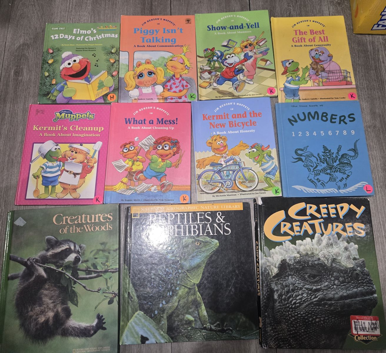 Children's Book Lot - 92 booksTitles including Sesame Street, Dr. Seuss, Disney, Scholastic, Educational & Fiction