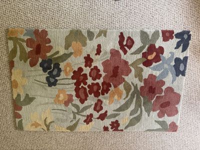 Area rug