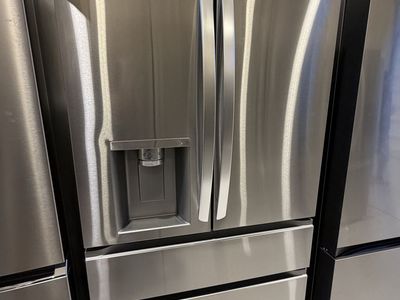S&D LG 25 CUFT 4-Door Refrigerator