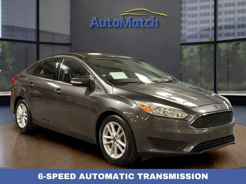 2017 FORD FOCUS SE