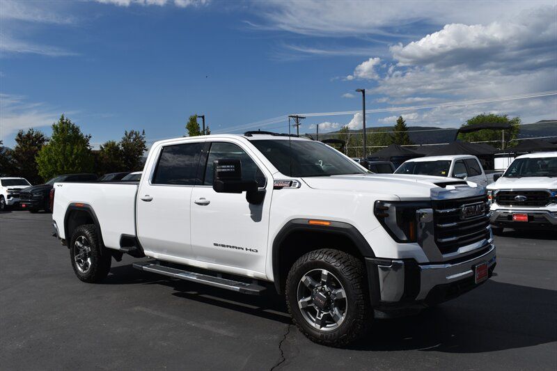 2025 GMC Sierra 3500HD SLE