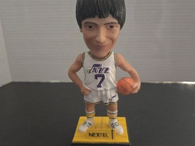 Utah Jazz Pete Maravich 'Pistol Pete' and Karl Malone Bobblehead Figures
