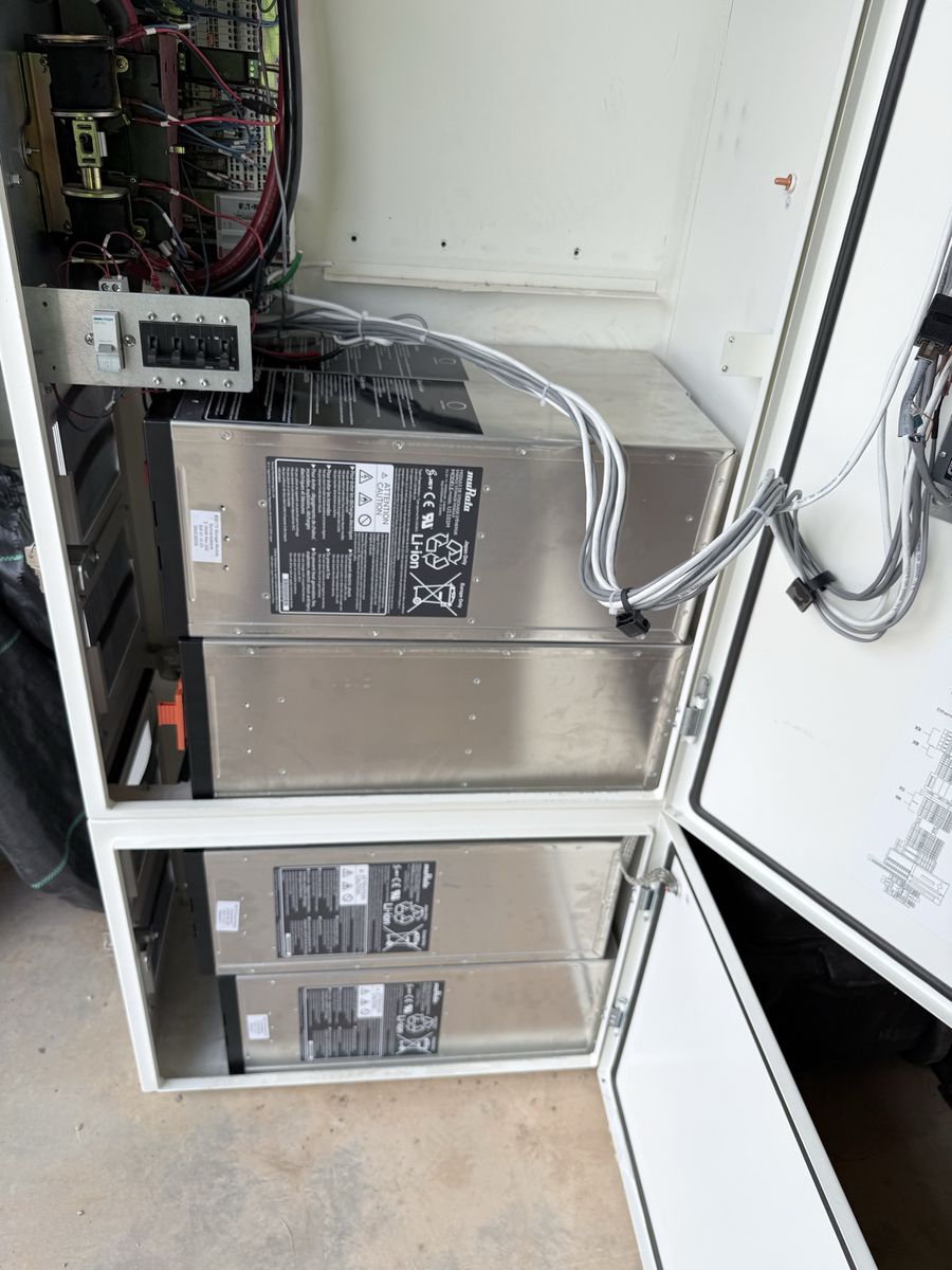 Sonnen 16.8 kWh Battery Cabinet – 8 Murata Li-Ion Modules – No Inverter