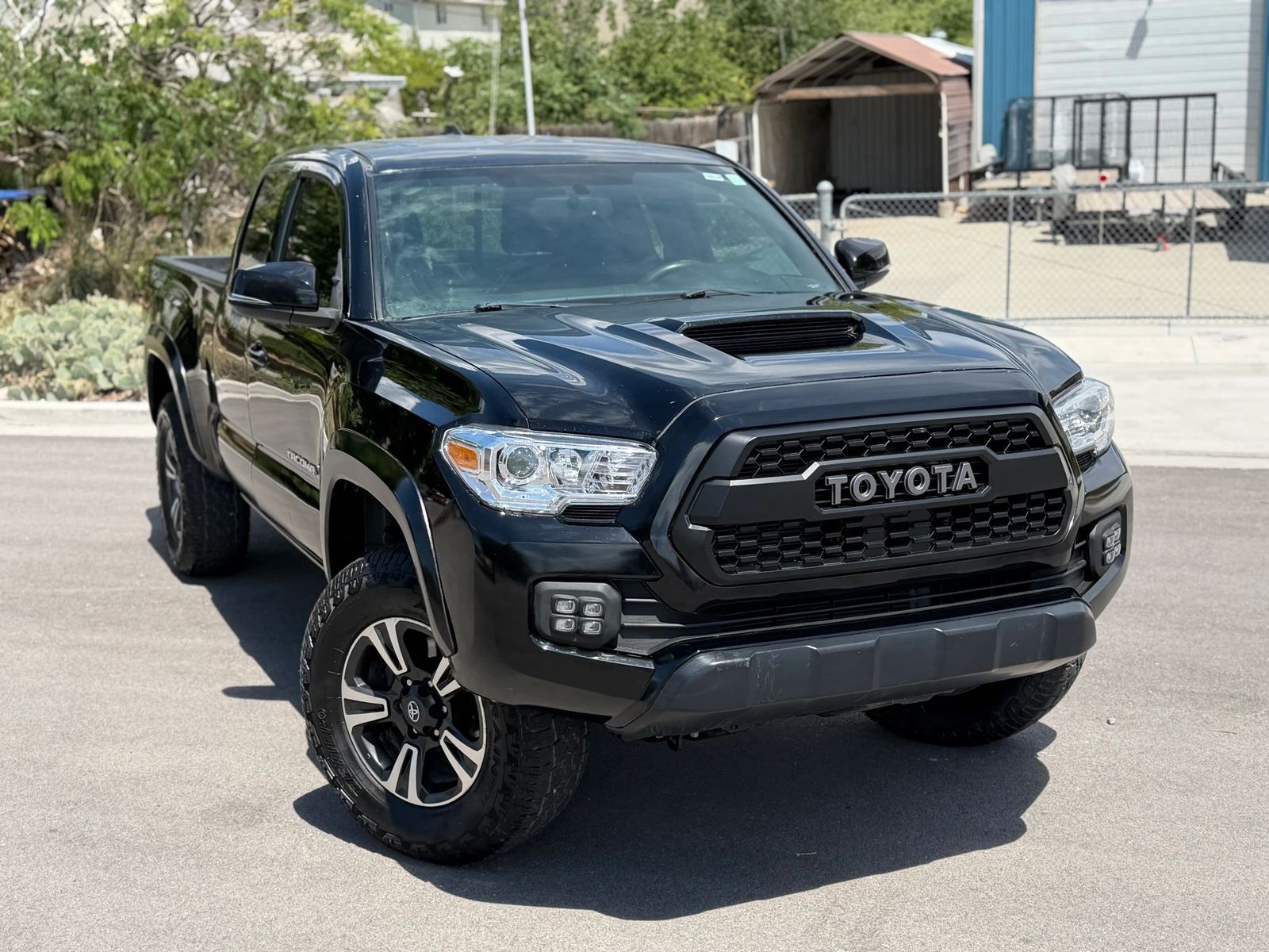 2017 Toyota Tacoma TRD Sport
