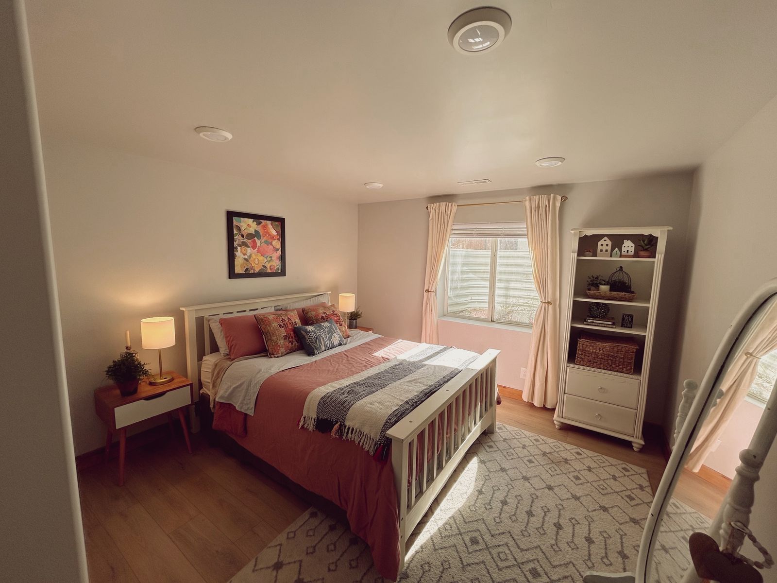 Basement apartment for rent