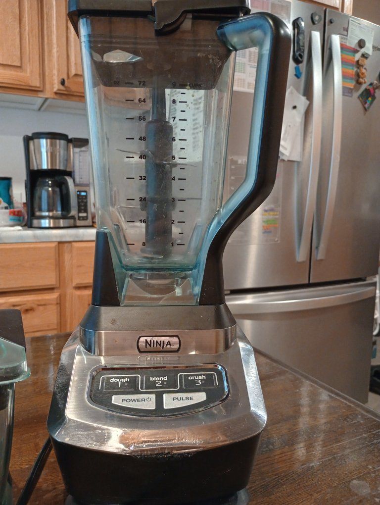 Ninja BL700 Mega Kitchen System 1500W Blender & Food Processor with Dough Blade