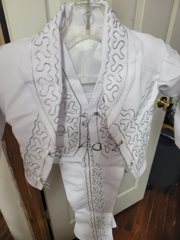 Child's White Charro Suit with Silver Embroidery - Size 4-6